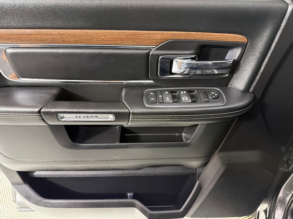 2016 RAM 1500 Image 11