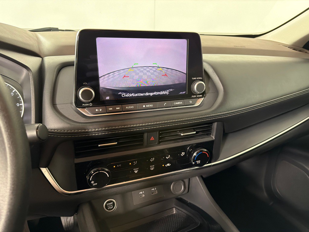 2023 Nissan Rogue Image 17