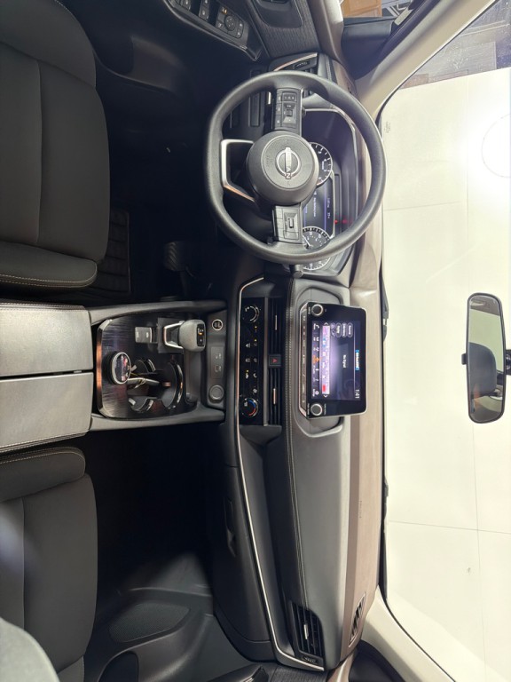 2023 Nissan Rogue Image 26