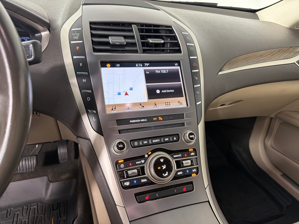 2018 Lincoln MKZ Image 17