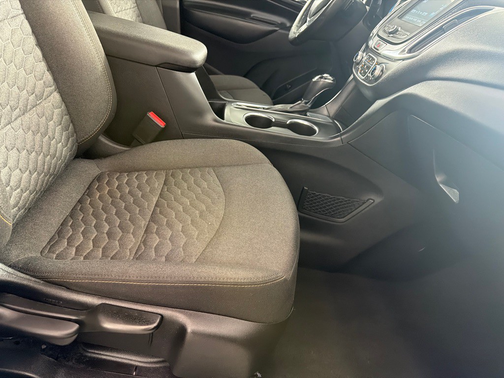2018 Chevrolet Equinox Image 20