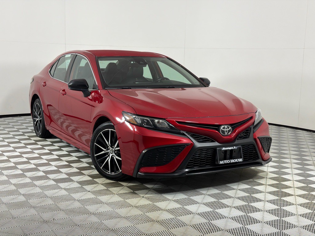 2021 Toyota Camry Image 2