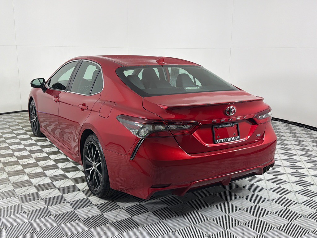 2021 Toyota Camry Image 6