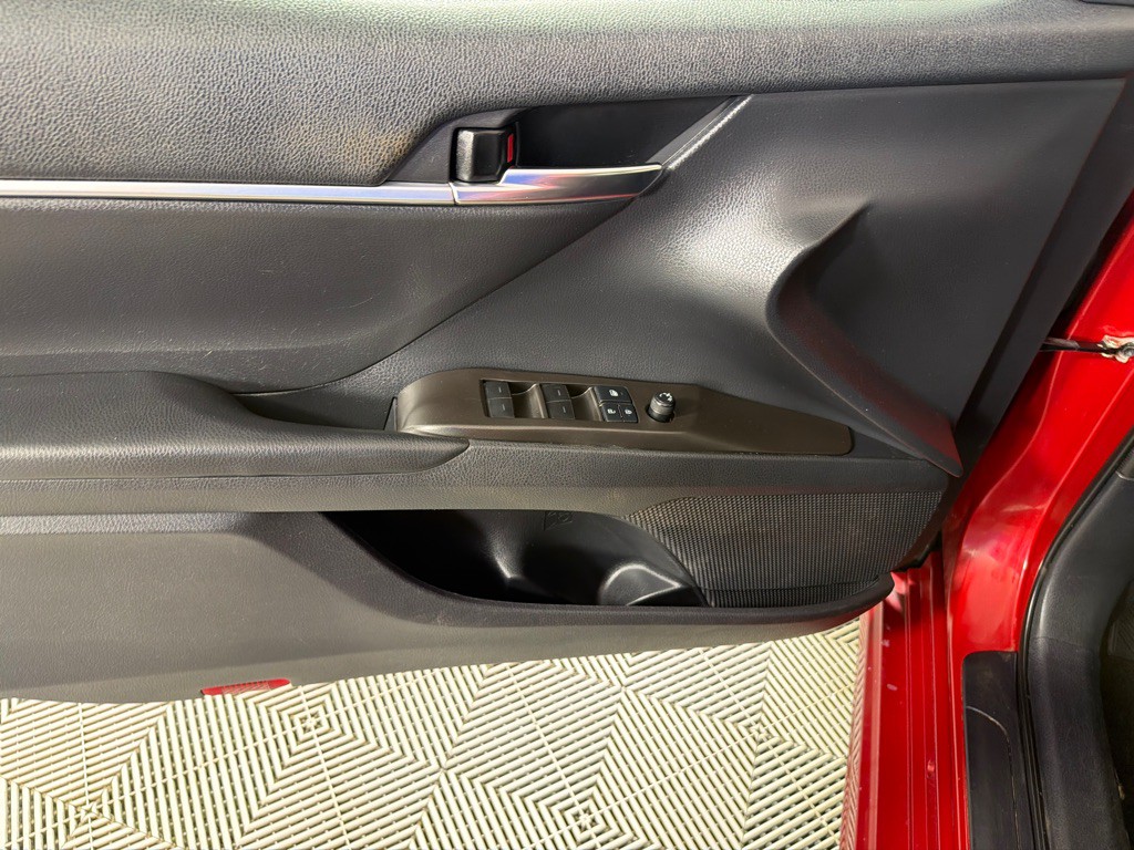 2021 Toyota Camry Image 10