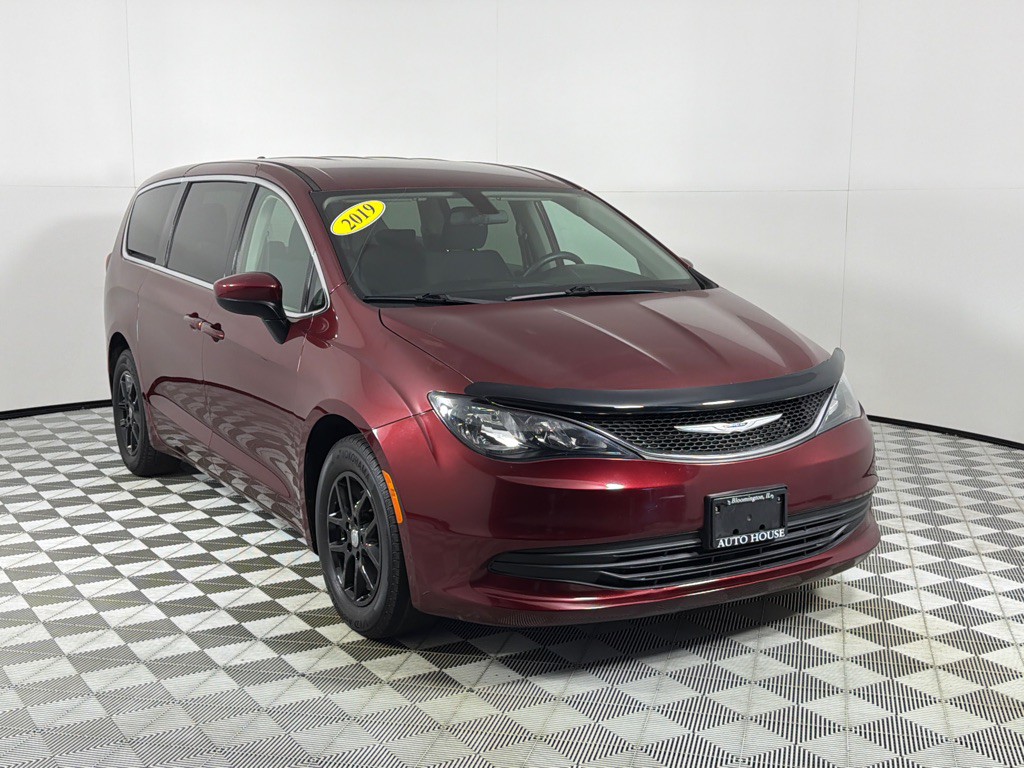 2019 Chrysler Pacifica Image 3
