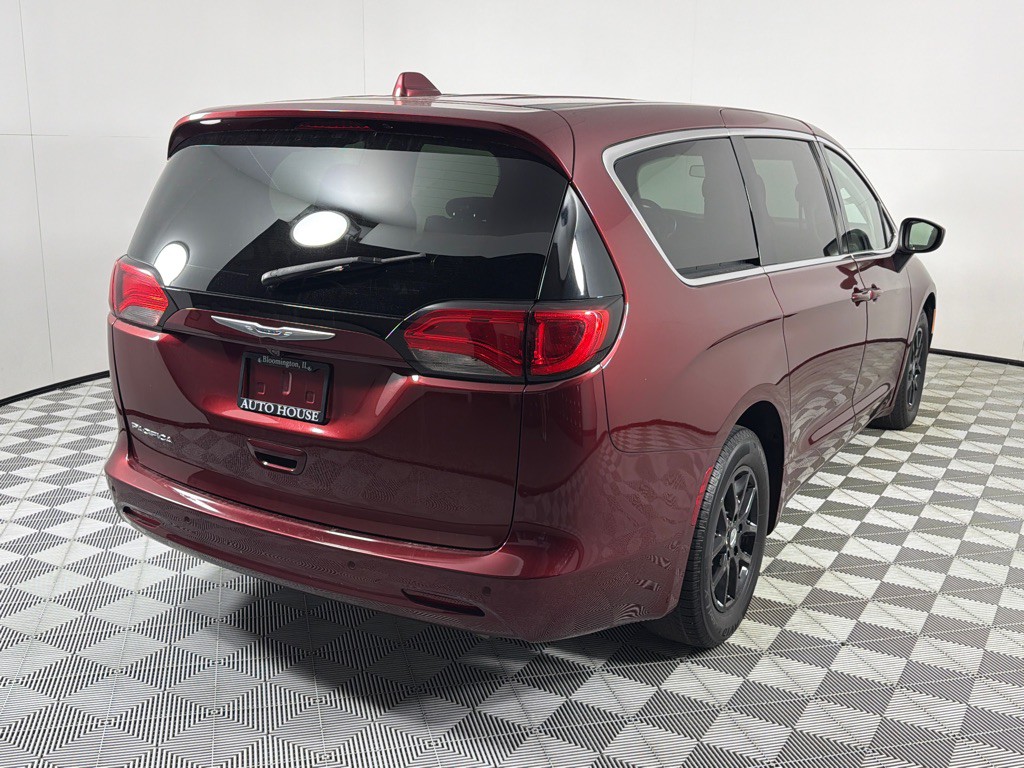 2019 Chrysler Pacifica Image 5