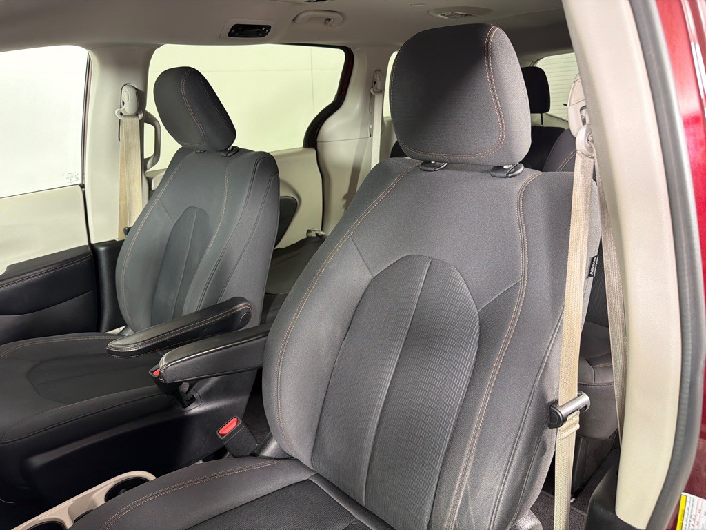 2019 Chrysler Pacifica Image 13