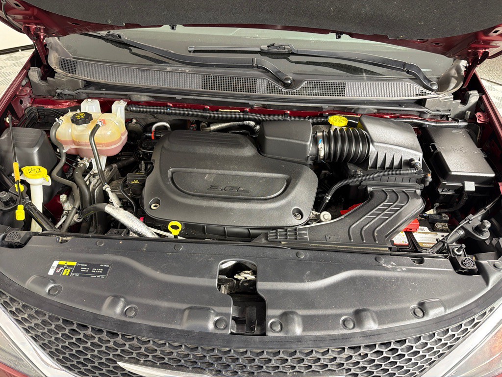 2019 Chrysler Pacifica Image 25
