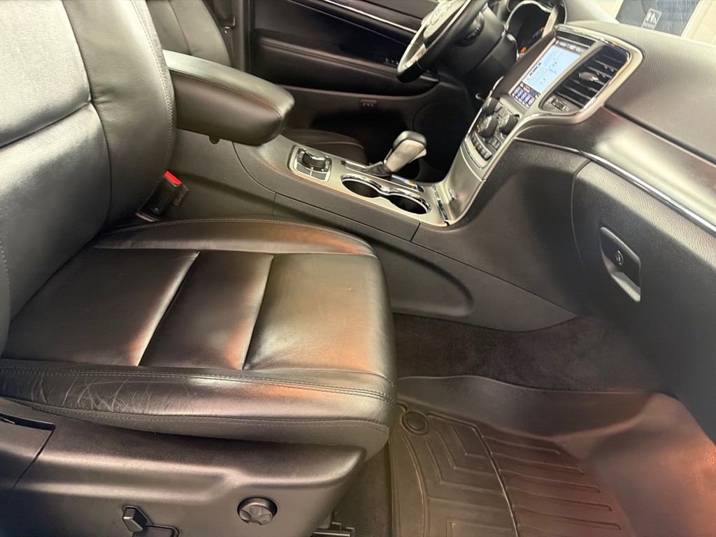 2018 Jeep Grand Cherokee Image 25