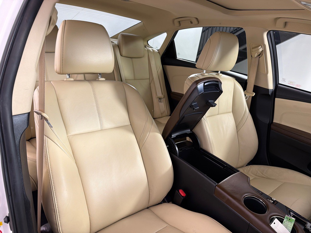 2016 Toyota Avalon Image 25