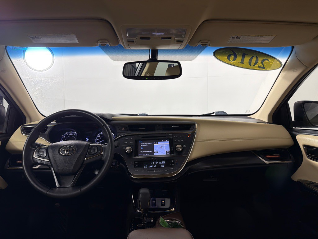 2016 Toyota Avalon Image 26