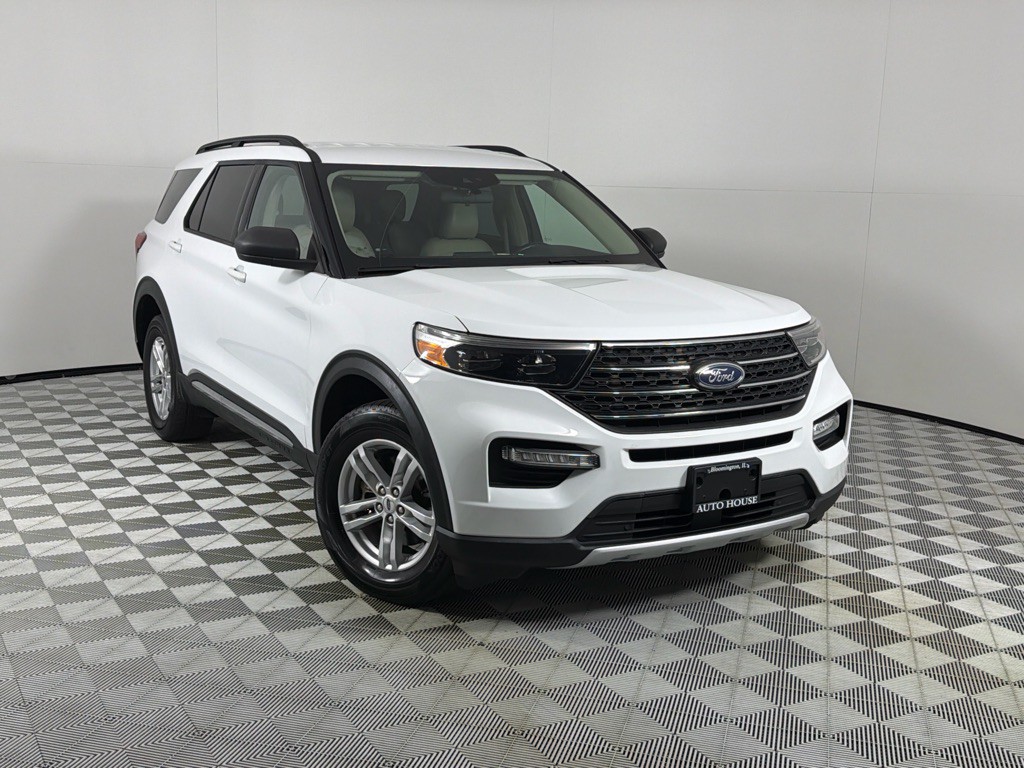 2022 Ford Explorer Image 2