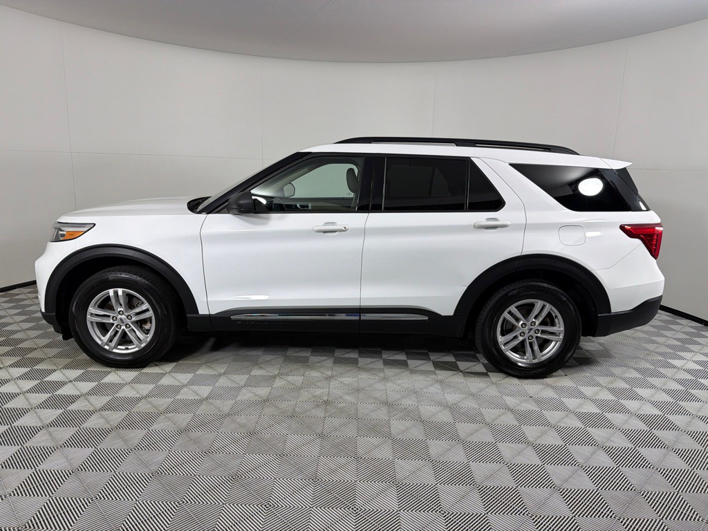 2022 Ford Explorer Image 6