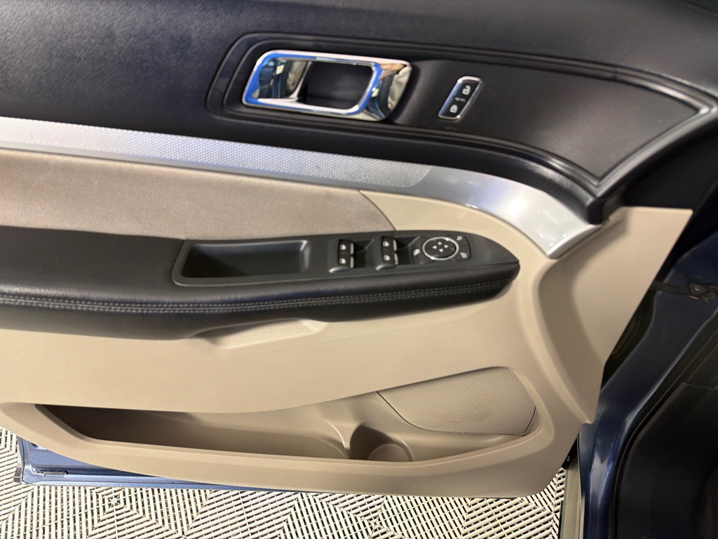 2018 Ford Explorer Image 11