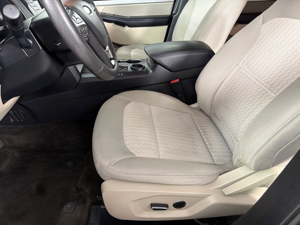 2018 Ford Explorer Image 12