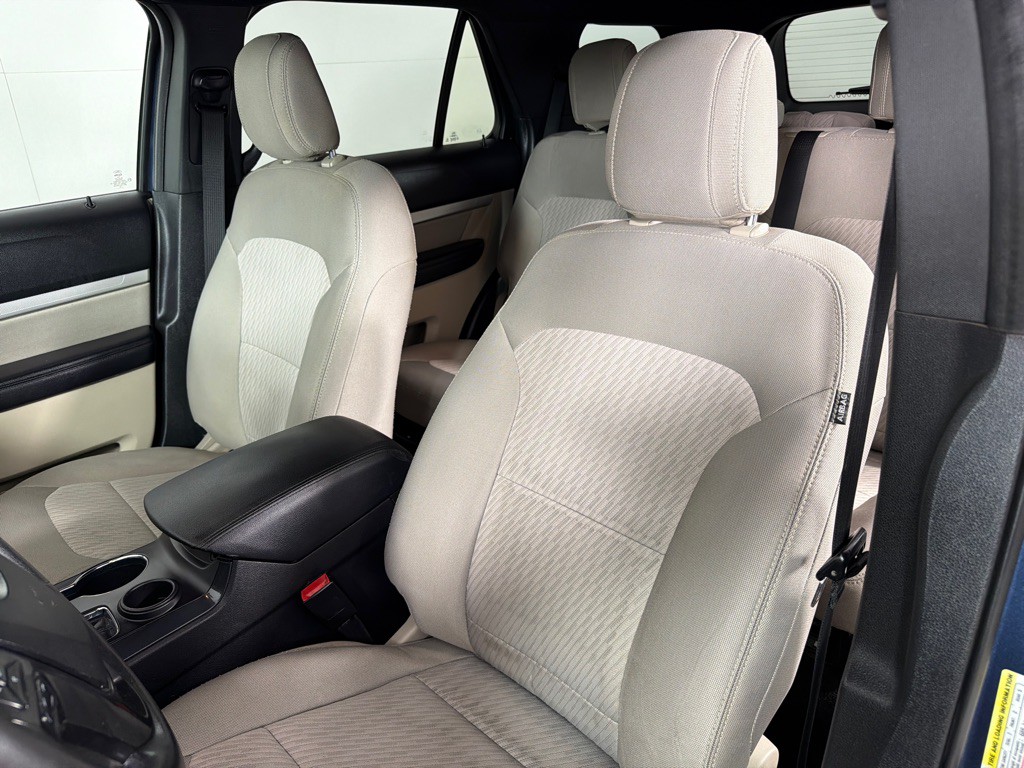 2018 Ford Explorer Image 13