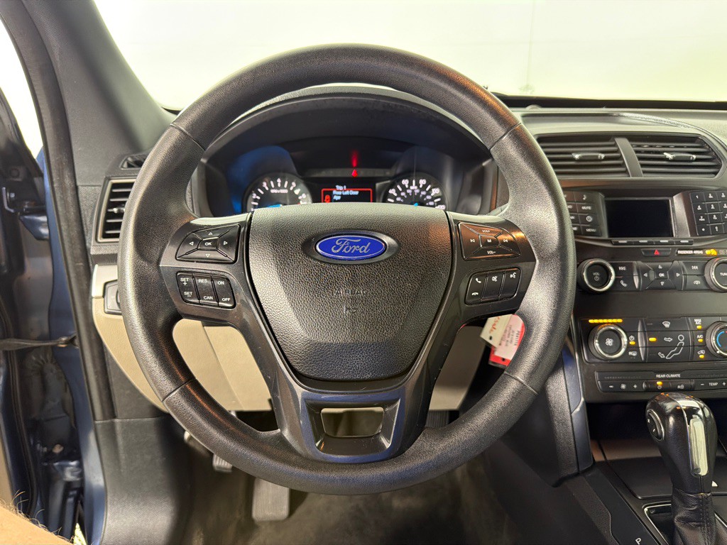 2018 Ford Explorer Image 15