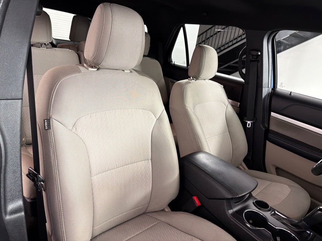 2018 Ford Explorer Image 25