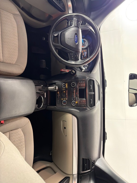 2018 Ford Explorer Image 26