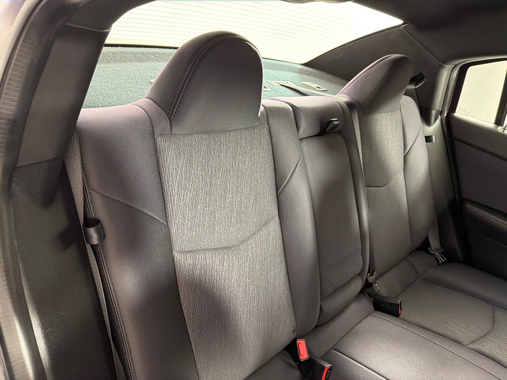 2013 Chrysler 200 Image 20