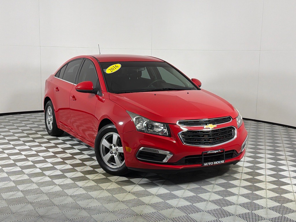 2016 Chevrolet Cruze Image 2