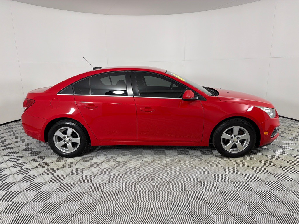 2016 Chevrolet Cruze Image 4