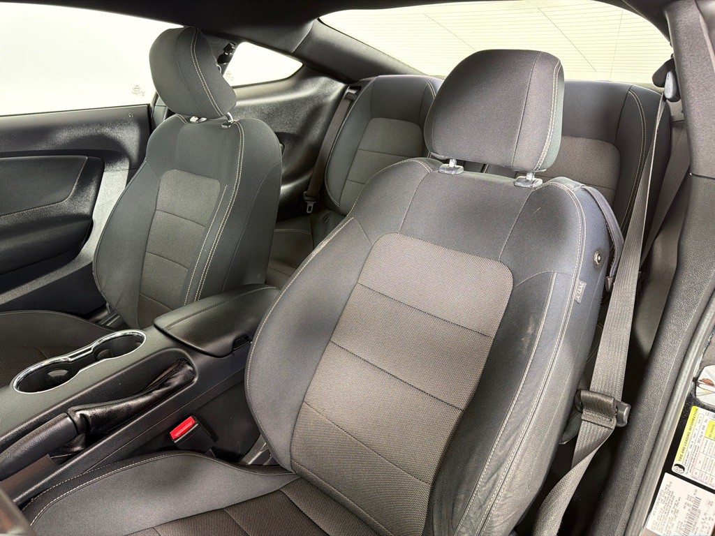 2015 Ford Mustang Image 11