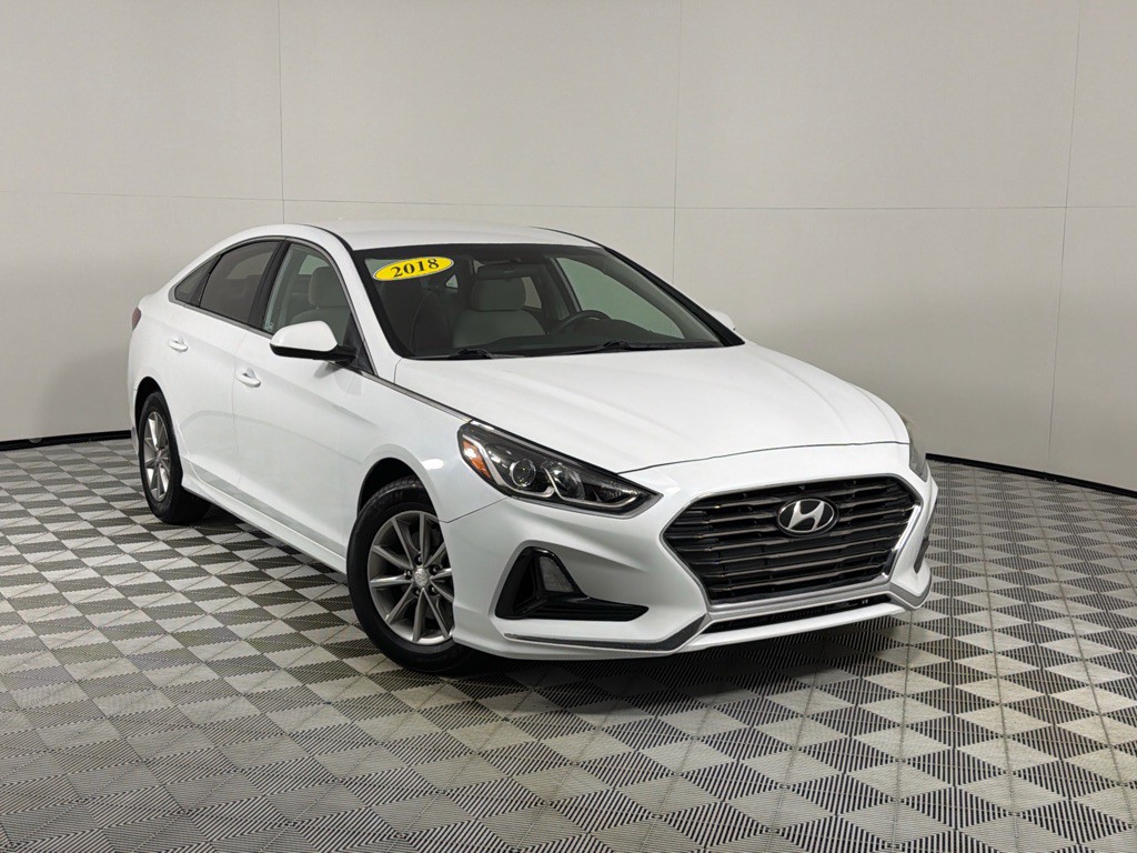2018 Hyundai Sonata Image 2
