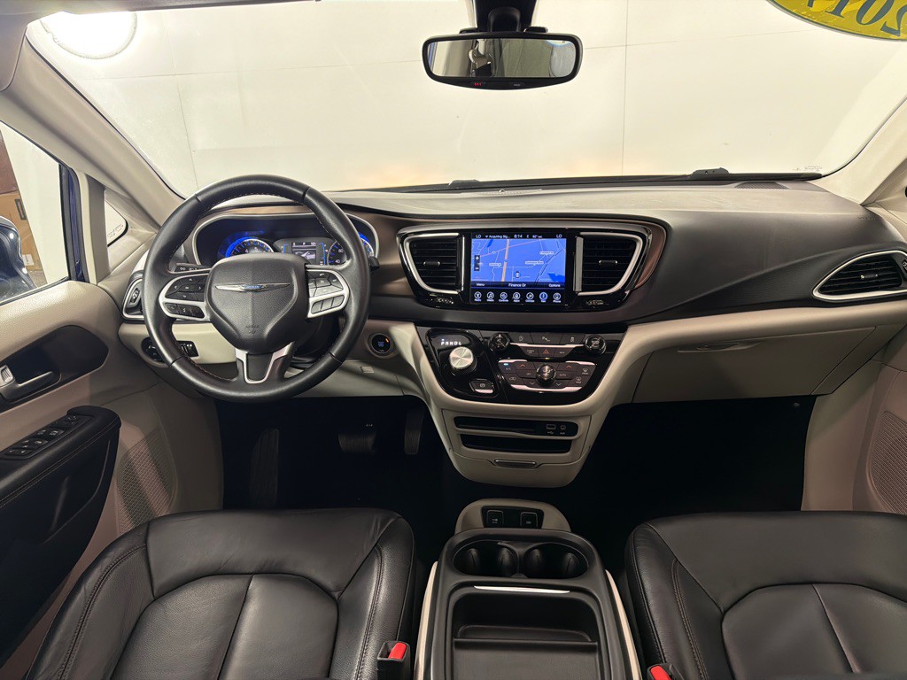 2017 Chrysler Pacifica Image 26