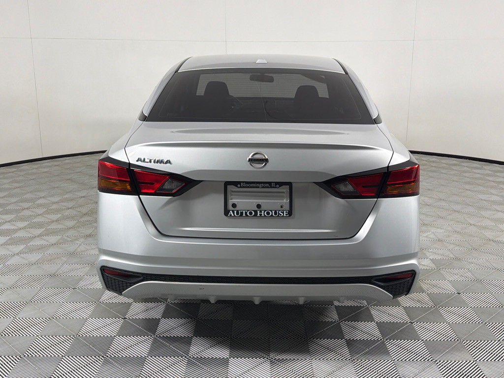 2020 Nissan Altima Image 6