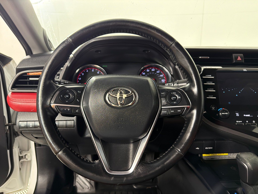 2020 Toyota Camry Image 15