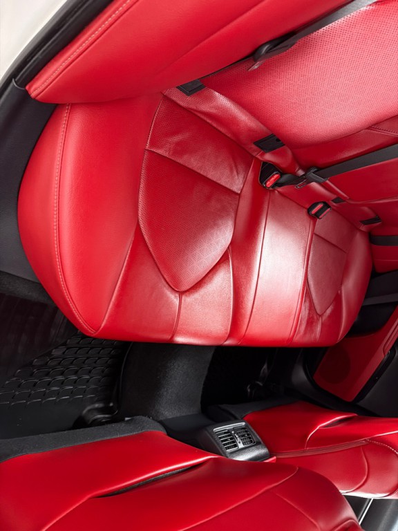 2020 Toyota Camry Image 21