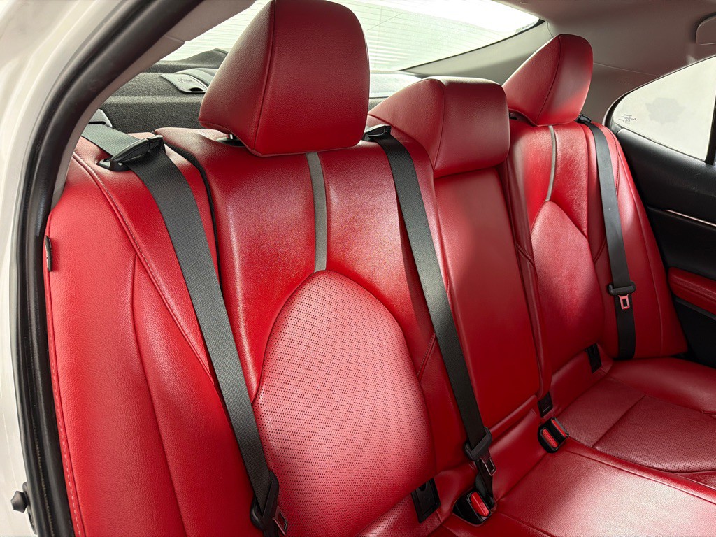 2020 Toyota Camry Image 22
