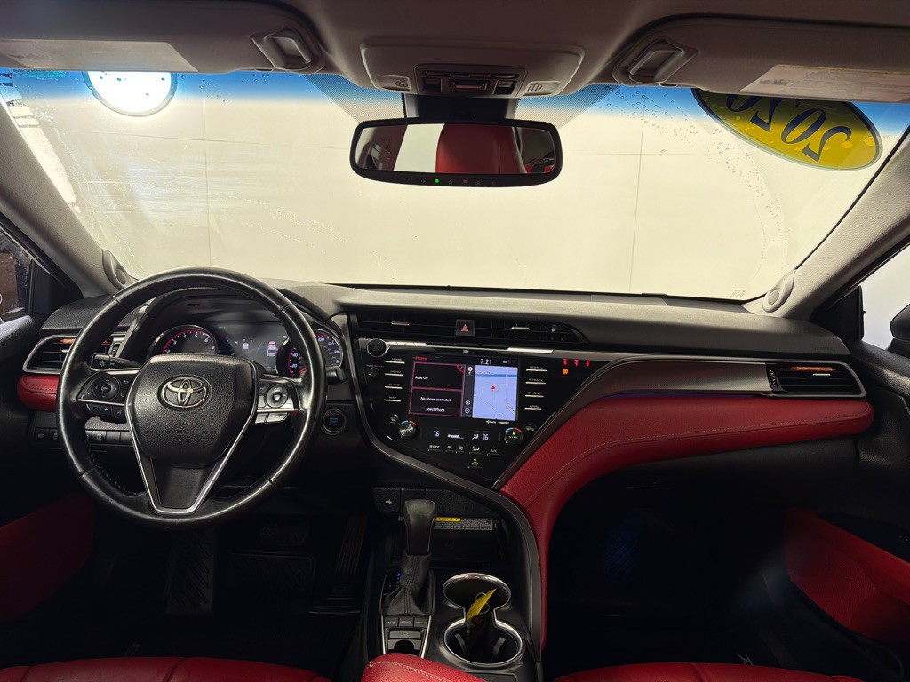 2020 Toyota Camry Image 25