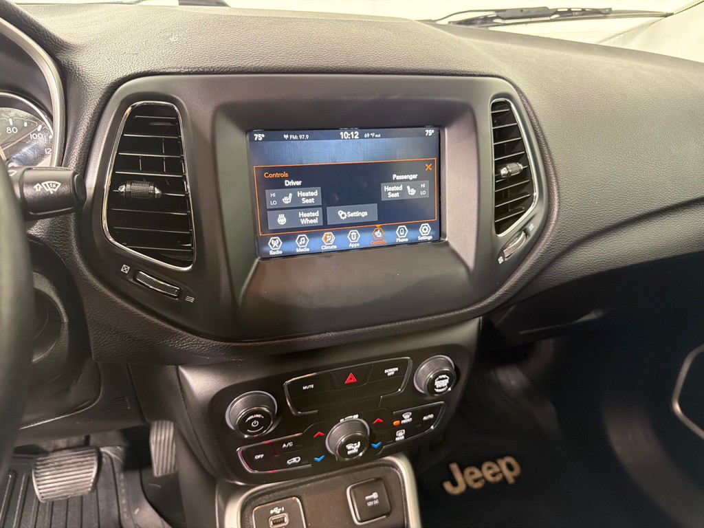 2020 Jeep Compass Image 17