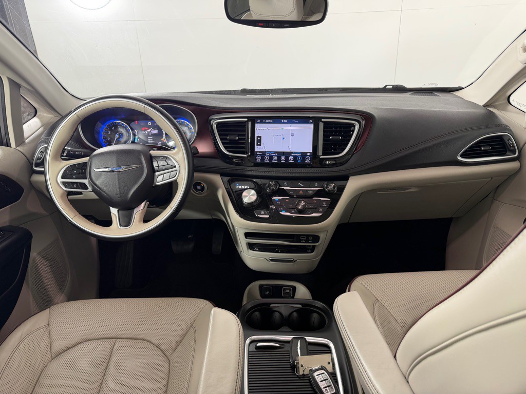 2018 Chrysler Pacifica Image 26