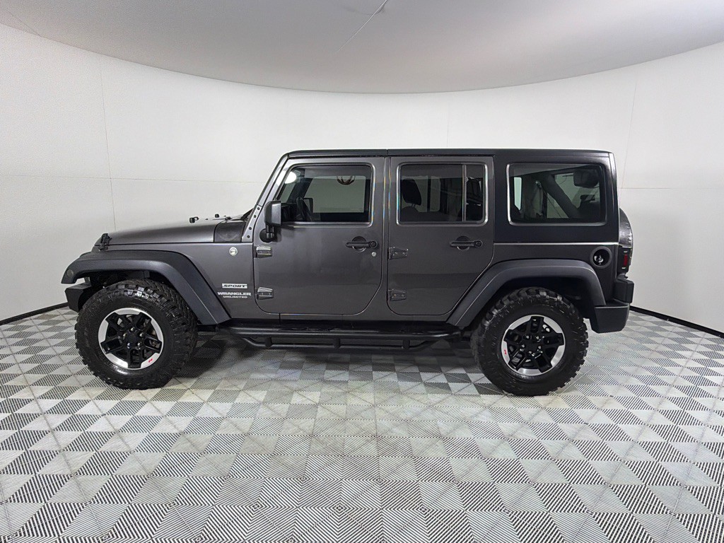 2014 Jeep Wrangler Unlimited Image 8