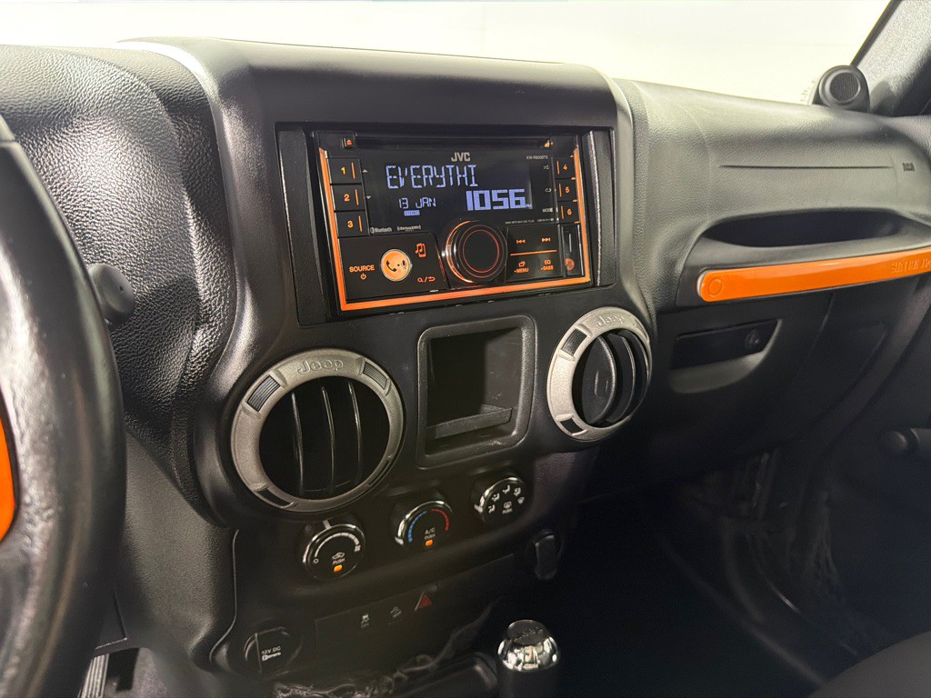 2014 Jeep Wrangler Unlimited Image 15