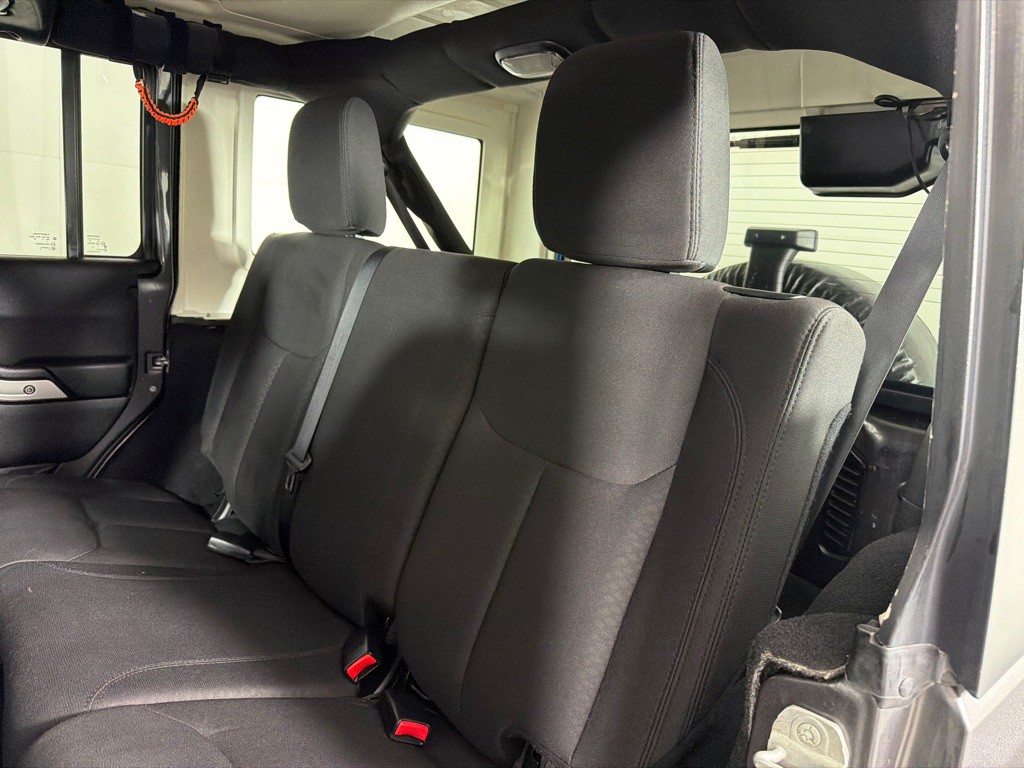 2014 Jeep Wrangler Unlimited Image 18