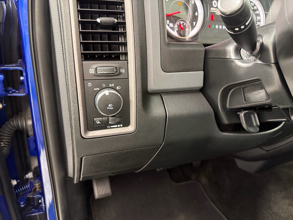 2014 RAM 1500 Image 14
