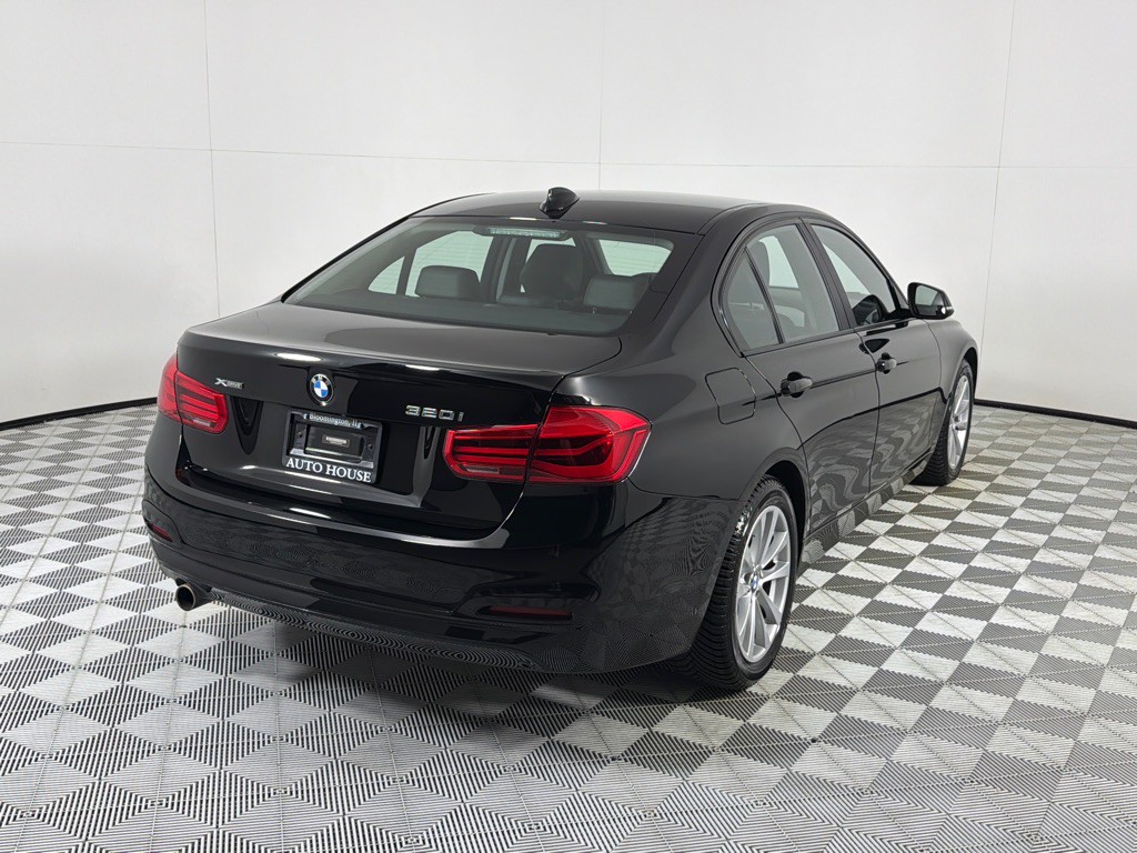 2018 BMW 3 Series Image 5