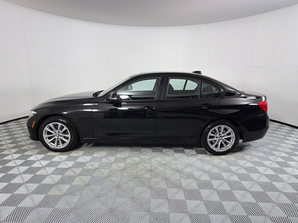 2018 BMW 3 Series Image 8