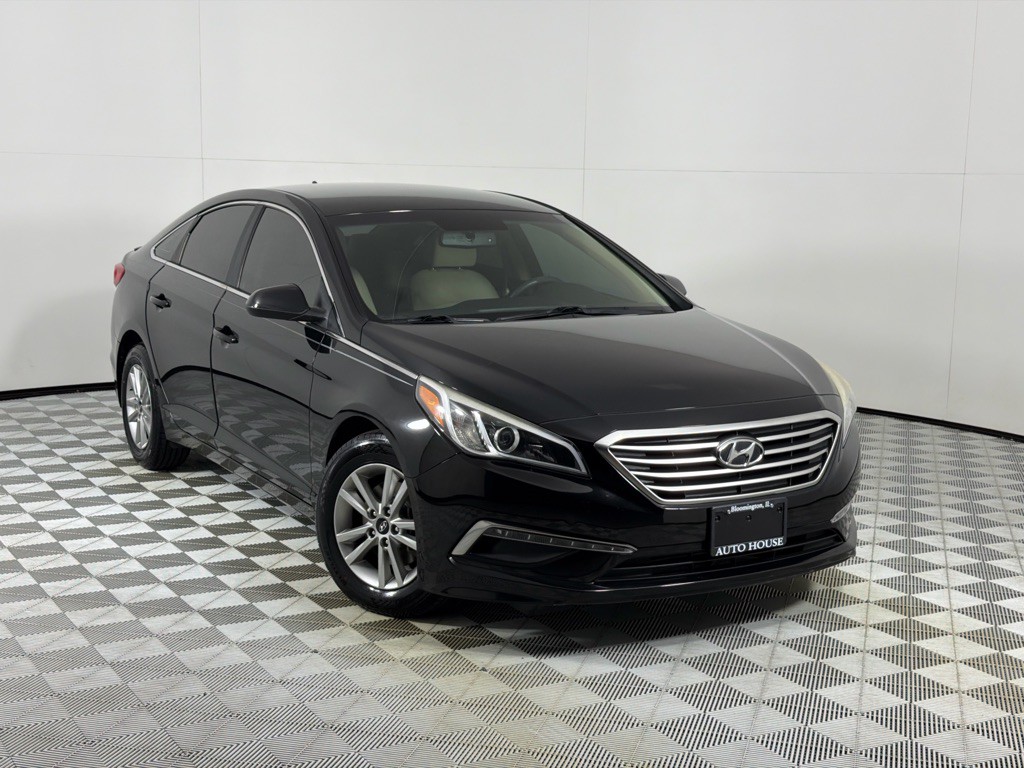 2015 Hyundai Sonata Image 2