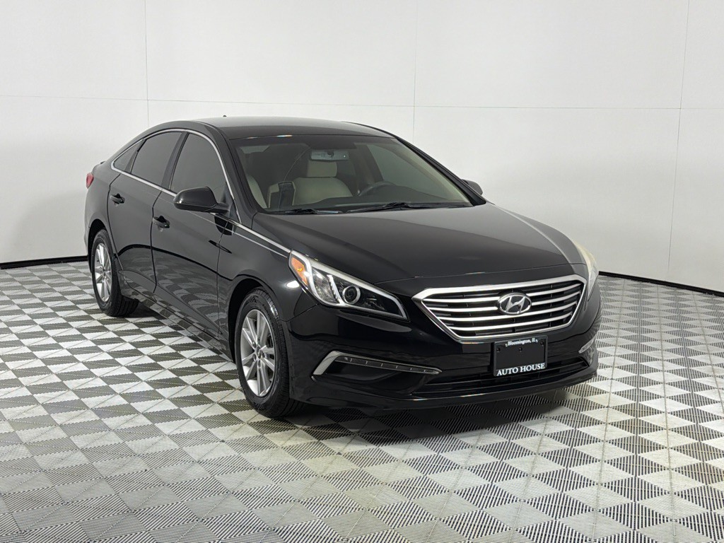 2015 Hyundai Sonata Image 3