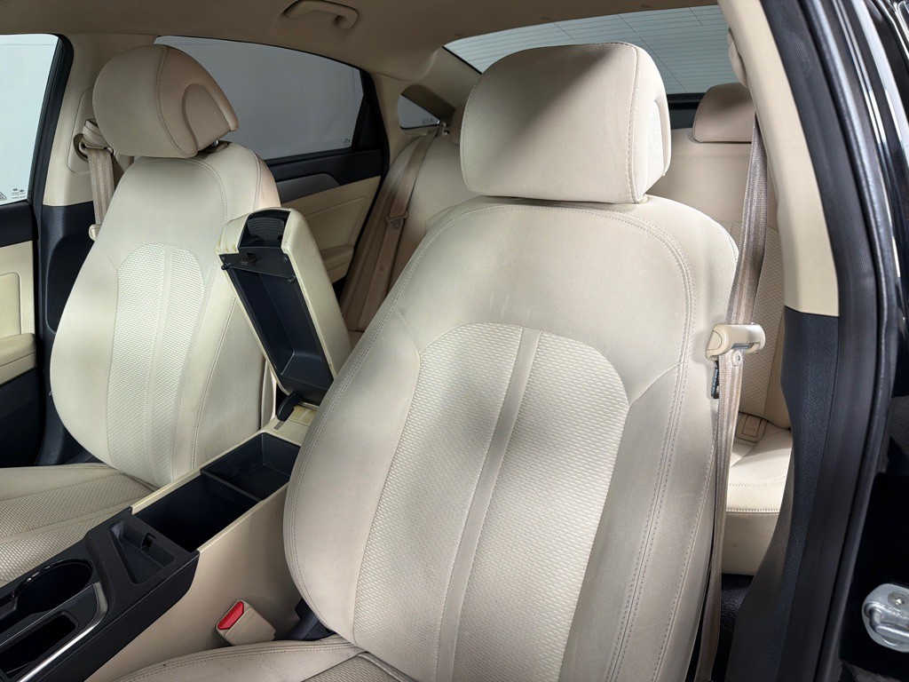2015 Hyundai Sonata Image 10