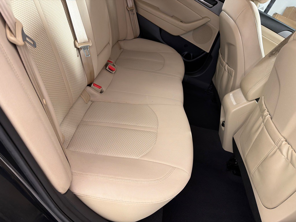2015 Hyundai Sonata Image 18