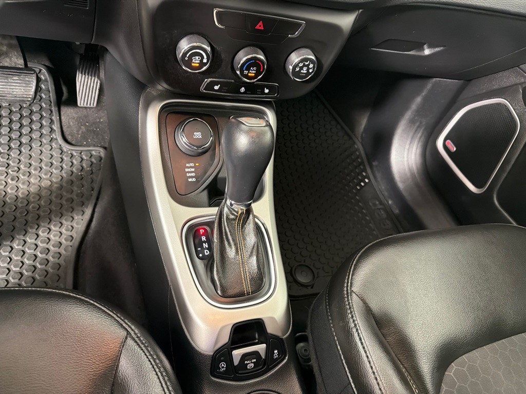 2018 Jeep Compass Image 14