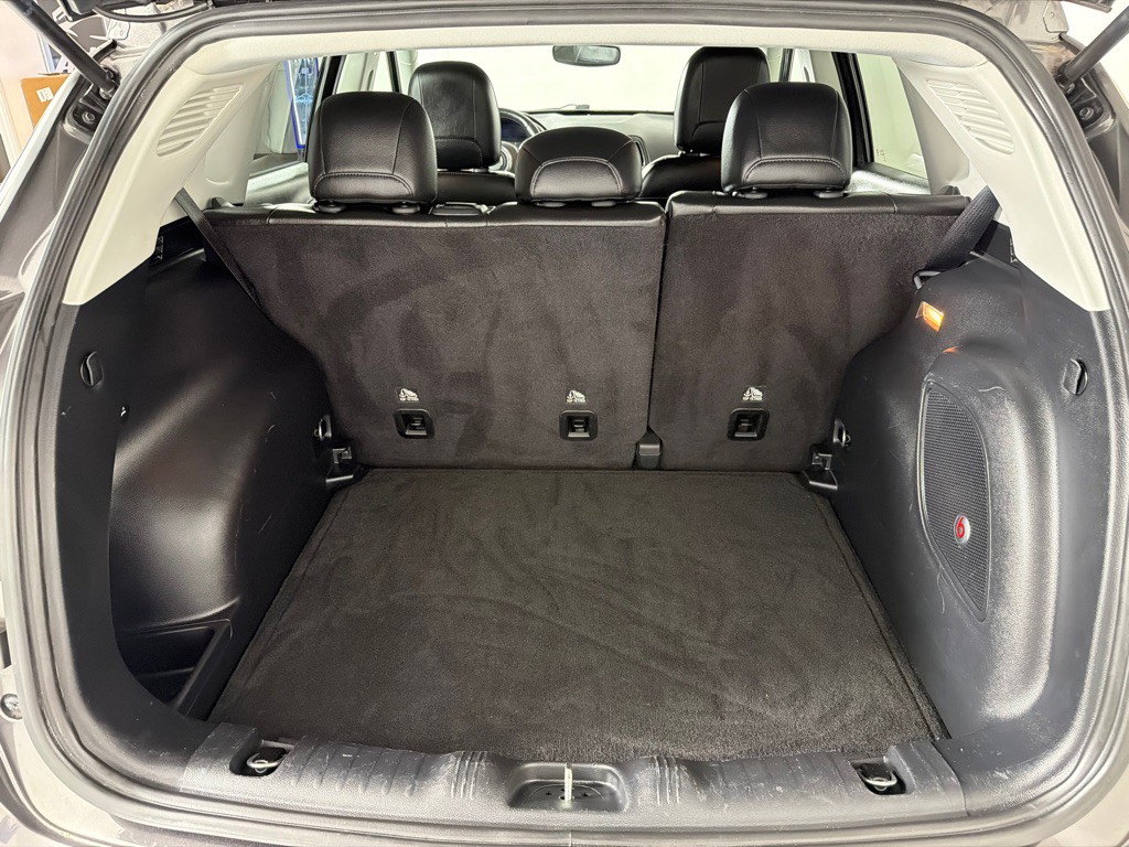 2018 Jeep Compass Image 17