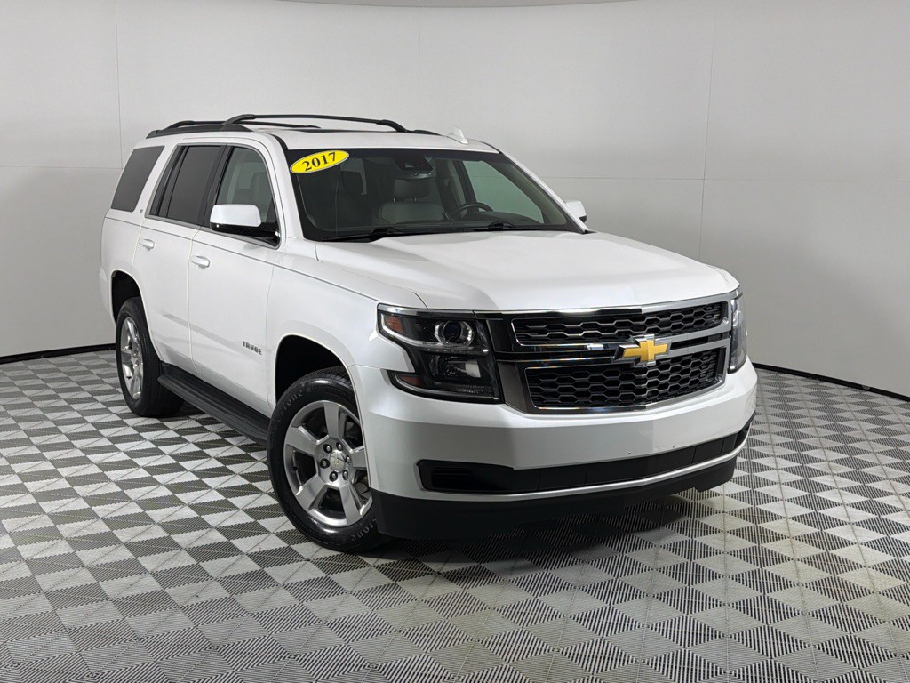 2017 Chevrolet Tahoe Image 2