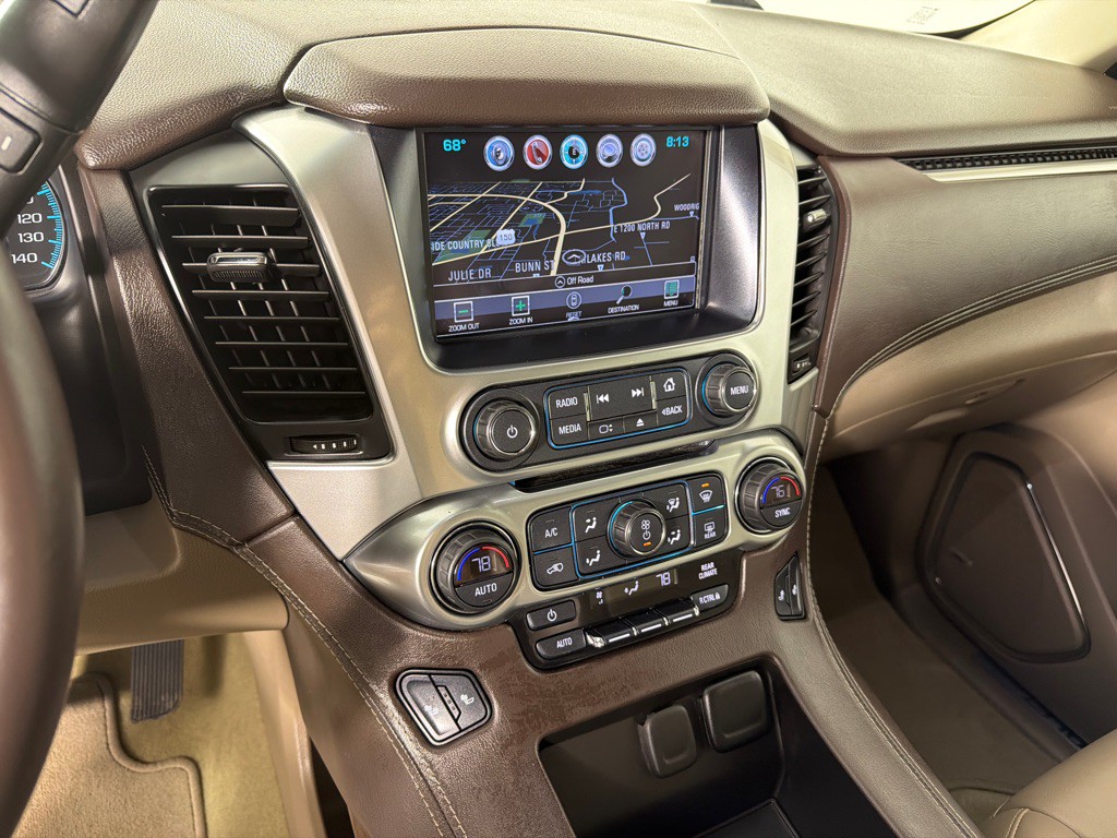 2017 Chevrolet Tahoe Image 17